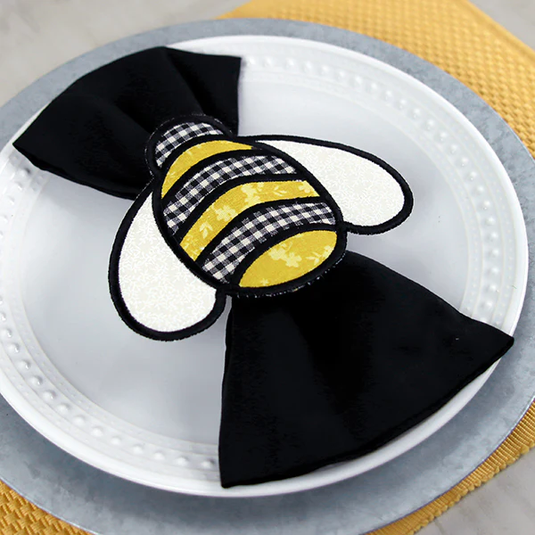 Sweet As Honeybee Trivet (In-the-Hoop) - Image 8