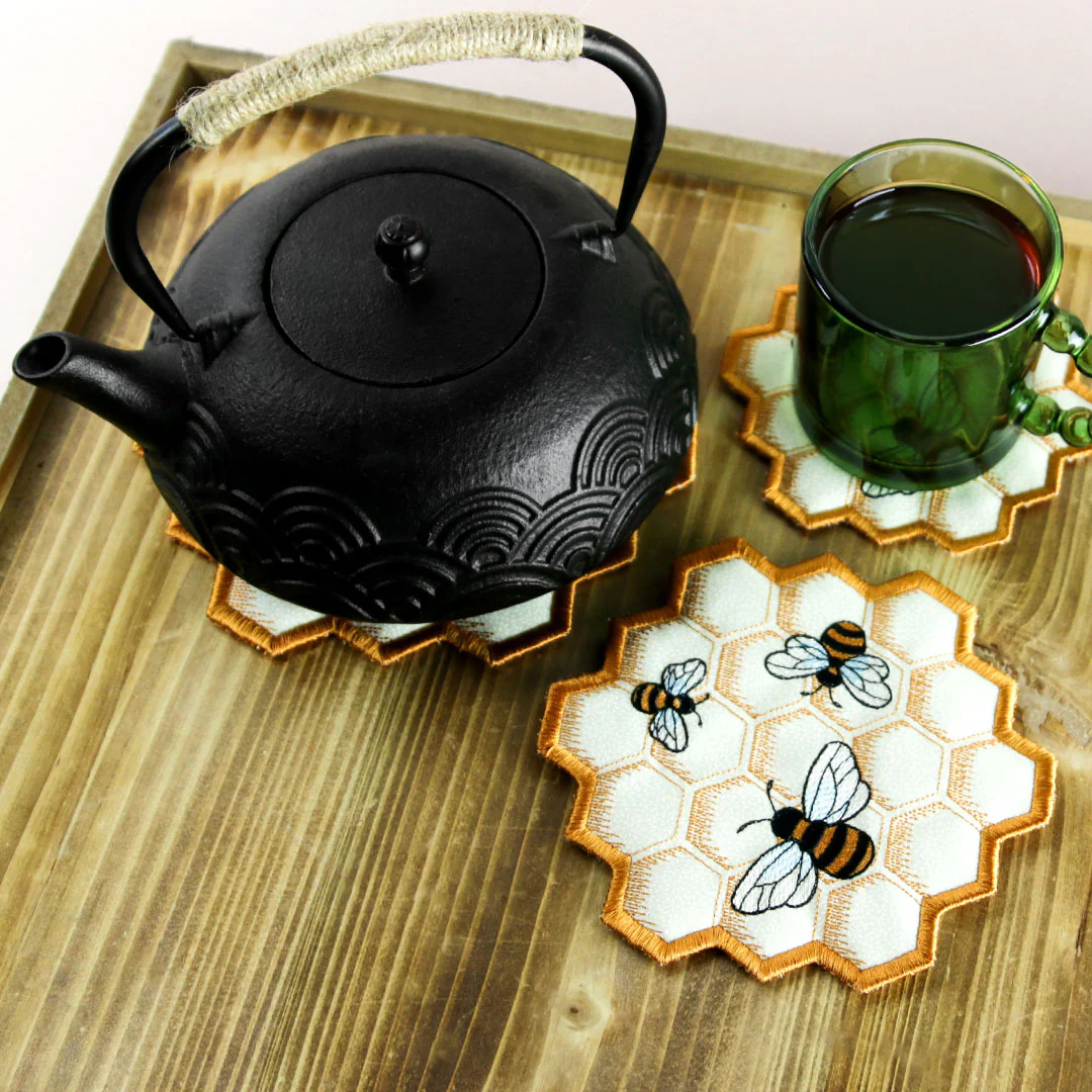 Sweet Honeycomb Trivet (In-the-Hoop) - Image 4