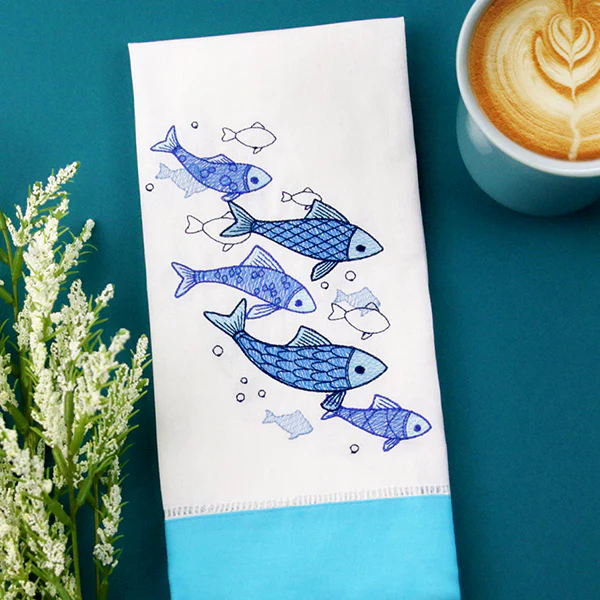 Swimming Fish Spray - Image 8