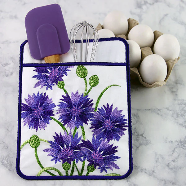 Textured Bachelor Button Potholder (In-the-Hoop)