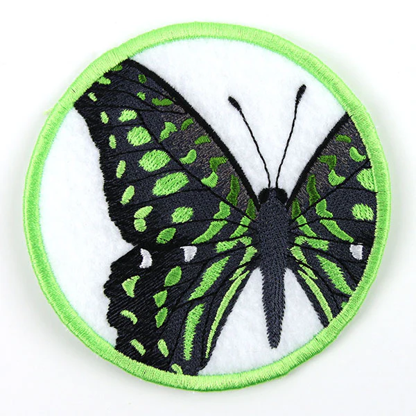 True Beauty Butterfly Coaster - Green Spotted Triangle (In-the-Hoop) - Image 2