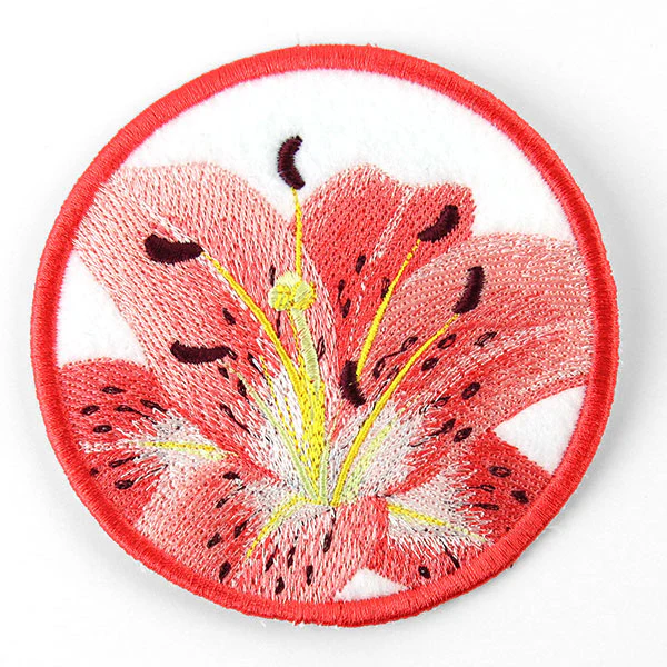 True Beauty Lily Coaster (In-the-Hoop) - Image 2