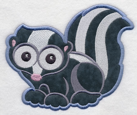 Wide-Eyed Skunk (Applique) - Image 3