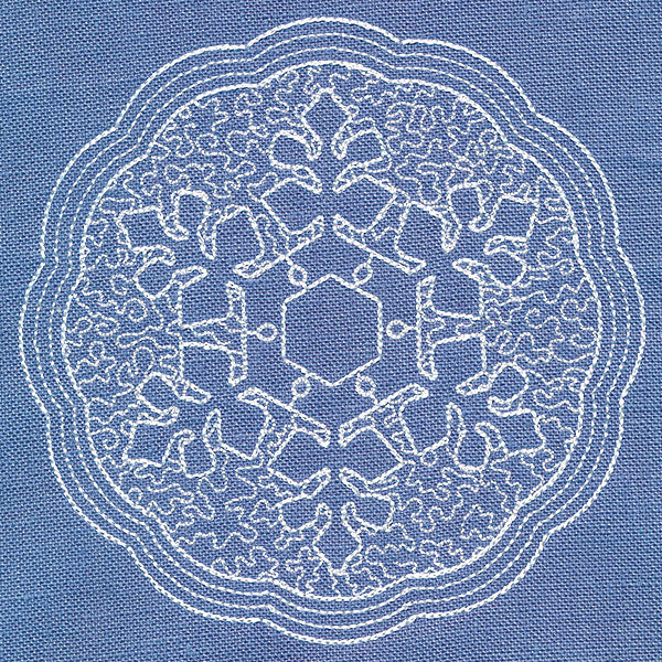 Winter Elegance Snowflake (Trapunto) - Image 4