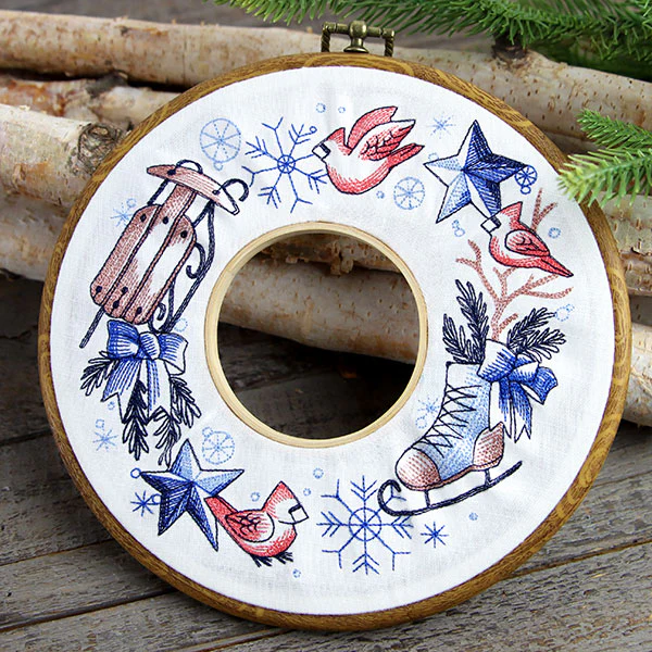 Winter Nostalgia Wreath - Image 2