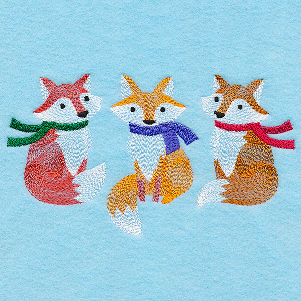Wintertide Fox Trio - Image 4