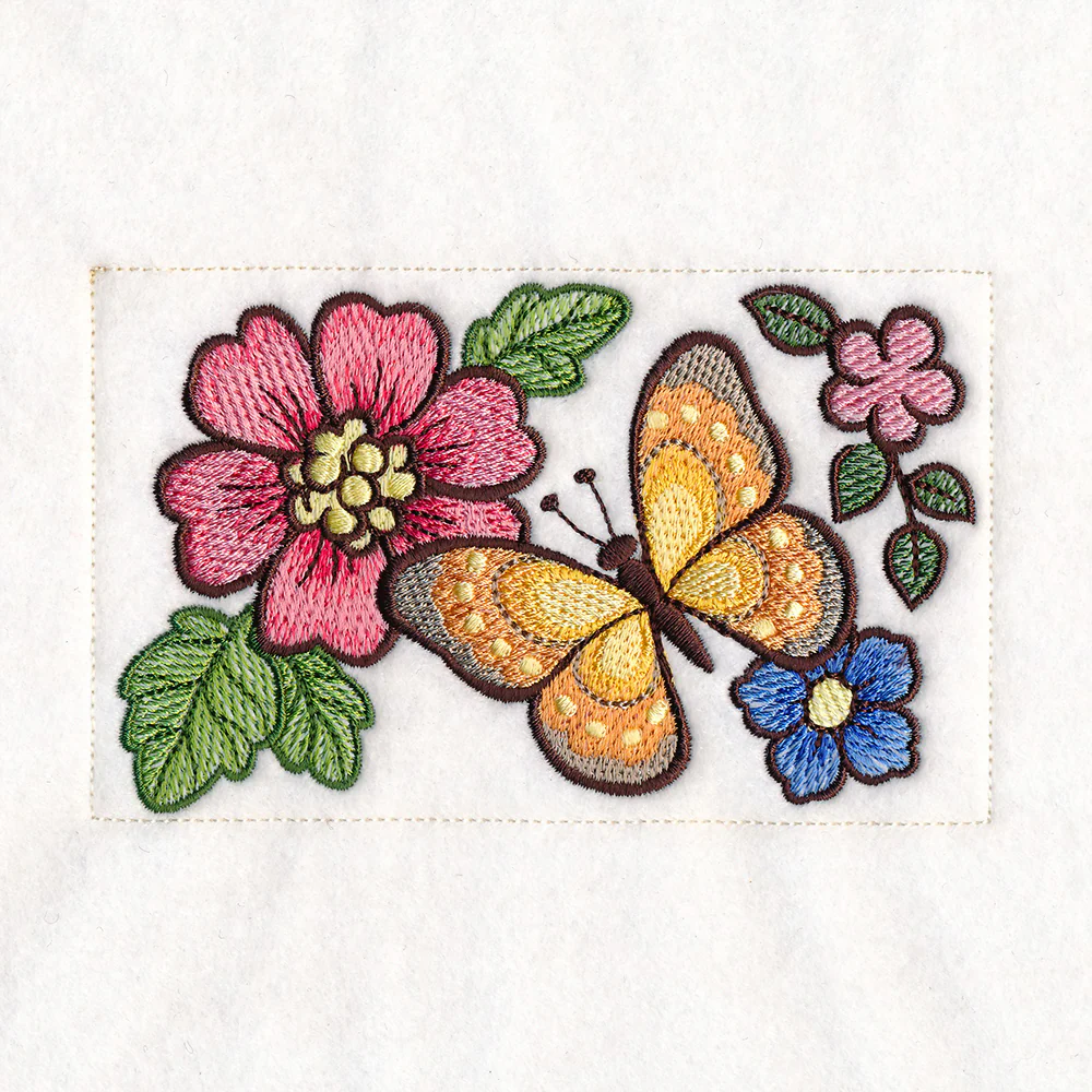 Woodland Animals Quilt - Flowers - Image 2