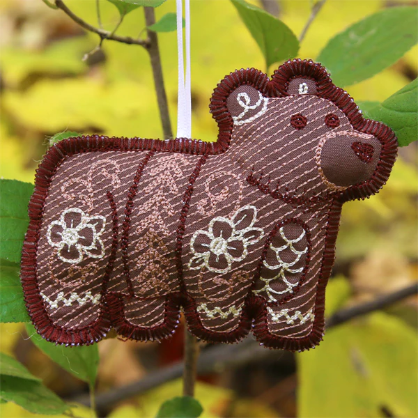 Woodland Wildlife Ornament - Bear (In-the-Hoop) - Image 3