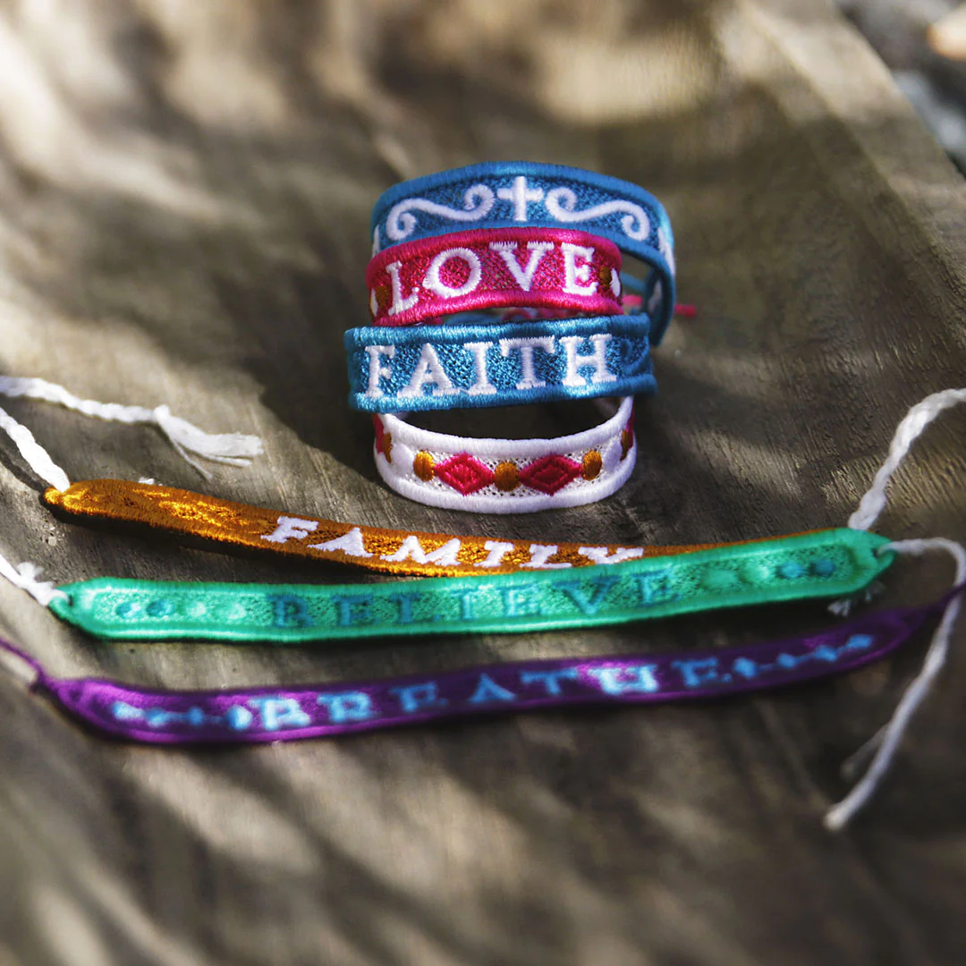 Words of Wisdom Bracelet - Faith (Lace) - Image 2